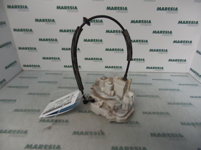 Rear door lock mechanism 4-door, left Alfa Romeo 159 Sportwagon 2.2 JTS ...