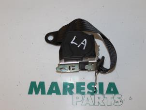 Used Rear seatbelt, left Alfa Romeo 159 Sportwagon (939BX) 2.2 JTS 16V Price € 50,00 Margin scheme offered by Maresia Parts