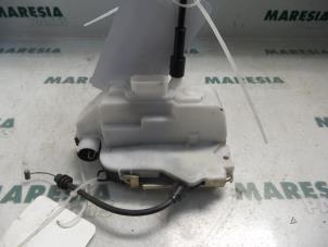 Used Door lock mechanism 2-door, right Citroen C3 Pluriel (HB) 1.6 16V Price € 35,00 Margin scheme offered by Maresia Parts