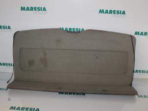 Used Parcel shelf Renault Scénic I (JA) 1.9 dCi Price € 25,00 Margin scheme offered by Maresia Parts