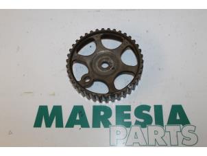 Used Camshaft sprocket Peugeot 206 (2A/C/H/J/S) 1.4 XR,XS,XT,Gentry Price € 25,00 Margin scheme offered by Maresia Parts
