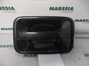 Usagé Poignée de porte arrière droite Lancia Zeta 2.0 Turbo Prix € 30,00 Règlement à la marge proposé par Maresia Parts