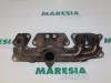 Exhaust manifold from a Renault Espace (JK), 2002 / 2015 2.2 dCi 16V, MPV, Diesel, 2.188cc, 102kW (139pk), FWD, G9T645; EURO4, 2006-02 / 2007-05, JK07 2007