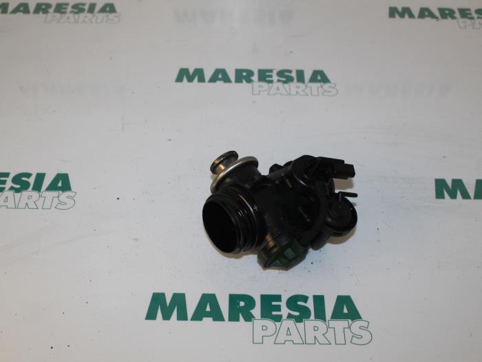Gebrauchte Drosselklappengehäuse Peugeot Partner 1.9 D Preis € 50,00 Margenregelung angeboten von Maresia Parts