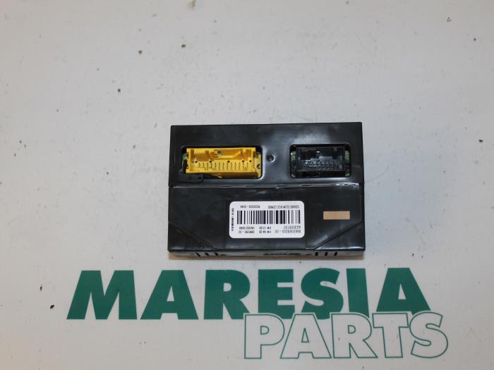 Usagé Ordinateur divers Citroen C4 Grand Picasso (UA) 2.0 HDiF 16V 135 Prix € 75,00 Règlement à la marge proposé par Maresia Parts