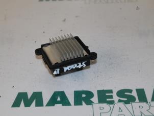 Used Heater resistor Citroen C4 Grand Picasso (UA) 2.0 HDiF 16V 135 Price € 50,00 Margin scheme offered by Maresia Parts