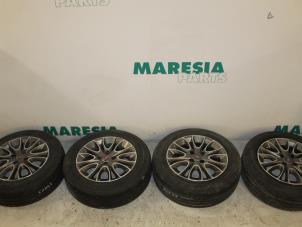 Used Set of sports wheels Fiat Punto Evo (199) 1.3 JTD Multijet 85 16V Euro 5 Price € 288,75 Margin scheme offered by Maresia Parts