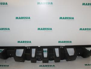 Gebrauchte Stoßstangeträger hinten Peugeot 407 (6C/J) 2.2 16V Preis € 35,00 Margenregelung angeboten von Maresia Parts