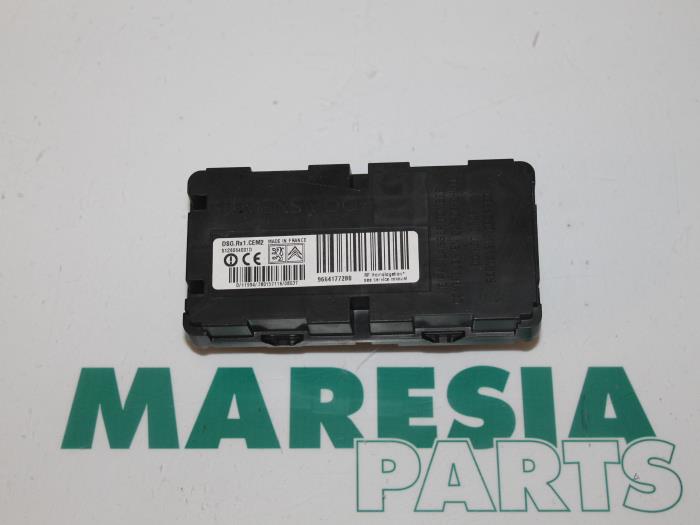 Used Computer, miscellaneous Peugeot 407 (6C/J) 2.2 16V Price € 75,00 Margin scheme offered by Maresia Parts