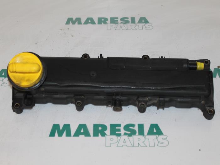 Gebrauchte Ventildeckel Renault Kangoo Express (FC) 1.5 dCi 60 Preis € 35,00 Margenregelung angeboten von Maresia Parts