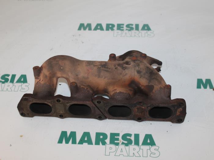 Gebrauchte Abgaskrümmer Peugeot 406 Break (8E/F) 1.8 16V Preis € 50,00 Margenregelung angeboten von Maresia Parts