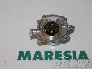 Used Vacuum pump (diesel) Peugeot 207 SW (WE/WU) 1.6 16V Price € 39,99 Margin scheme offered by Maresia Parts