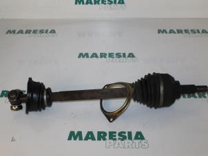 Used Front drive shaft, left Renault Espace (JK) 2.2 dCi 150 16V Grand Espace Price € 75,00 Margin scheme offered by Maresia Parts
