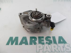 Używane Pompa prózniowa (Diesel) Citroen C5 III Berline (RD) 1.6 HDiF 16V Cena € 50,00 Procedura marży oferowane przez Maresia Parts