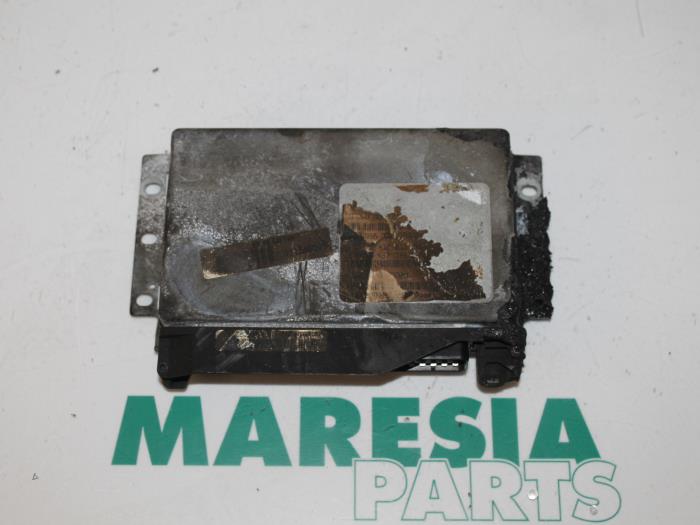 Used Automatic gearbox computer Citroen C5 I Break (DE) 3.0 V6 24V Price € 105,00 Margin scheme offered by Maresia Parts