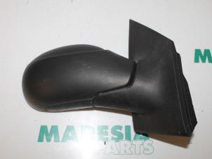 Used Wing mirror, right Citroen C2 (JM) 1.1 Price € 30,00 Margin scheme offered by Maresia Parts
