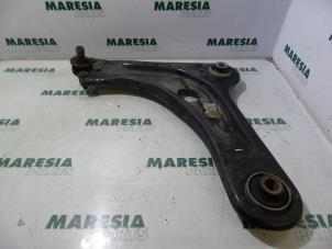 Used Front lower wishbone, left Citroen C2 (JM) 1.1 Price € 25,00 Margin scheme offered by Maresia Parts