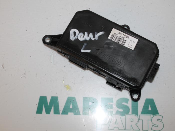 Gebrauchte Steuergerät sonstige Fiat Stilo (192A/B) 1.2 16V Preis € 35,00 Margenregelung angeboten von Maresia Parts