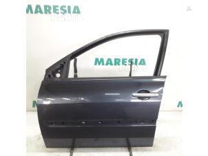 Used Door 4-door, front left Renault Megane II (LM) 1.6 16V Price € 75,00 Margin scheme offered by Maresia Parts