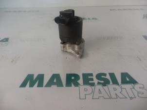 Used EGR valve Peugeot 206 (2A/C/H/J/S) 2.0 GTI 16V Price € 25,00 Margin scheme offered by Maresia Parts