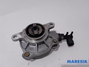 Used Vacuum pump (diesel) Renault Espace (JK) 2.2 dCi 150 16V Grand Espace Price € 50,00 Margin scheme offered by Maresia Parts