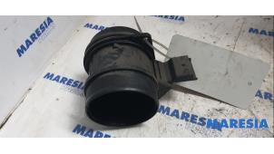 Used Airflow meter Citroen C8 (EA/EB) 2.2 HDi 16V Price € 30,00 Margin scheme offered by Maresia Parts