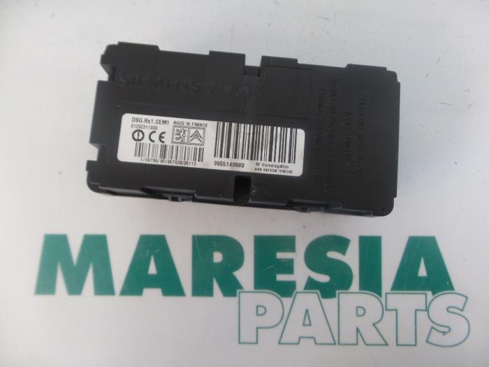 Usagé Ordinateur divers Citroen C5 II Berline (RC) 2.0 16V Prix € 29,99 Règlement à la marge proposé par Maresia Parts