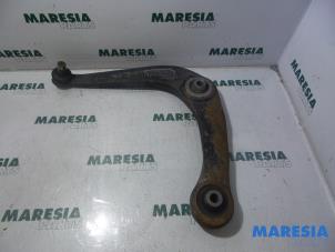 Used Front lower wishbone, left Peugeot 206 (2A/C/H/J/S) 1.4 XR,XS,XT,Gentry Price € 25,00 Margin scheme offered by Maresia Parts