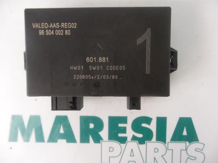 Begagnade PDC-modul Peugeot 807 2.0 16V Pris € 75,00 Marginaltabell erbjuds av Maresia Parts