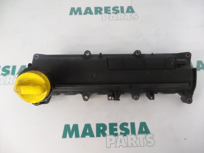 Gebrauchte Ventildeckel Renault Megane II (LM) 1.5 dCi 100 Preis € 35,00 Margenregelung angeboten von Maresia Parts