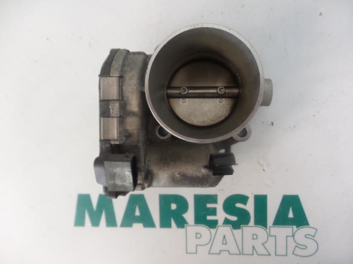 Usagé Boitier papillon Alfa Romeo 147 (937) 1.6 Twin Spark 16V Prix € 75,00 Règlement à la marge proposé par Maresia Parts