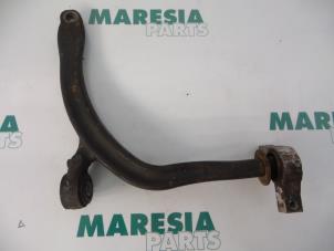 Used Front lower wishbone, right Citroen C5 I Break (DE) 2.2 HDi 16V FAP Price € 20,00 Margin scheme offered by Maresia Parts