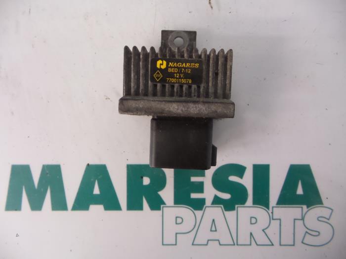 Glow plug relays with part number 7700115078 stock