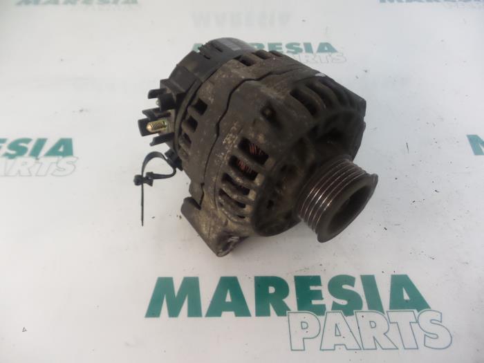 Gebrauchte Dynamo Peugeot 306 (7D) 1.8 16V Preis € 50,00 Margenregelung angeboten von Maresia Parts