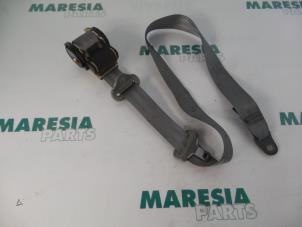 Used Rear seatbelt, right Fiat Ulysse (220) 2.0 i.e. S,EL Price € 50,00 Margin scheme offered by Maresia Parts
