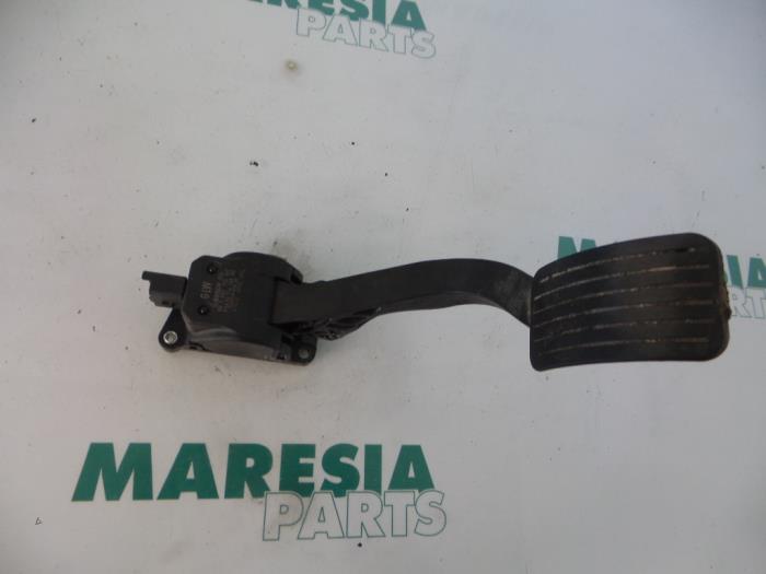 Citroen Berlingo Throttle pedal position sensors stock