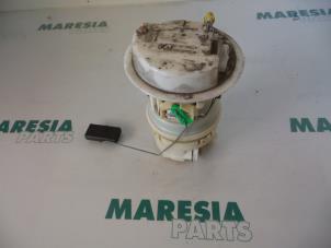 Usados Bomba eléctrica de combustible Citroen C5 I Break (DE) 2.0 16V Precio € 35,00 Norma de margen ofrecido por Maresia Parts