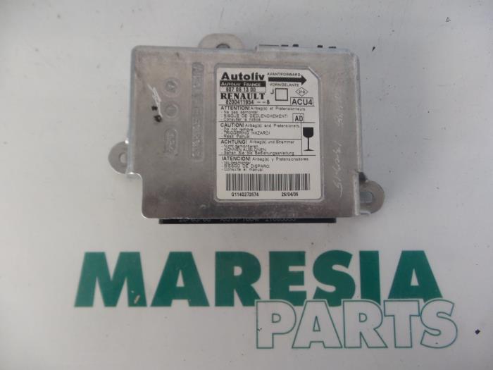 Airbag Module from a Renault Scénic II (JM) 1.5 dCi 105 2006