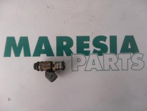 Used Injector (petrol injection) Citroen Berlingo Multispace 1.8 Price € 35,00 Margin scheme offered by Maresia Parts