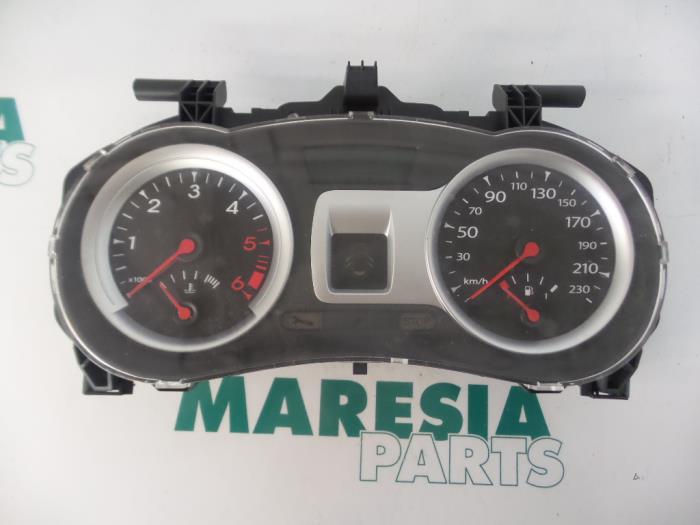 Begagnade Instrumentpanel Renault Clio III Estate/Grandtour (KR) 1.5 dCi FAP Pris € 75,00 Marginaltabell erbjuds av Maresia Parts