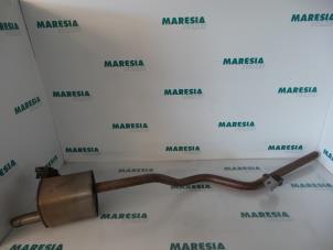 Used Exhaust rear silencer Renault Clio III Estate/Grandtour (KR) 1.5 dCi FAP Price € 40,00 Margin scheme offered by Maresia Parts