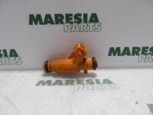 Used Injector (petrol injection) Citroen C3 Pluriel (HB) 1.6 16V Price € 20,00 Margin scheme offered by Maresia Parts