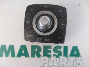 Używane Przelacznik (rózne) Renault Espace (JK) 2.0 16V Turbo Cena € 65,00 Procedura marży oferowane przez Maresia Parts