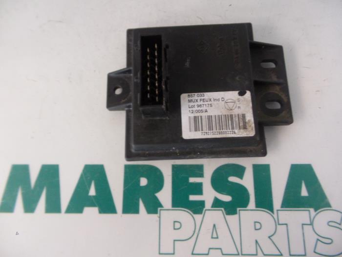 Usagé Ordinateur éclairage Peugeot 607 (9D/U) 2.2 16V Prix € 157,50 Règlement à la marge proposé par Maresia Parts