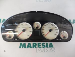 Used Instrument panel Peugeot 607 (9D/U) 2.2 16V Price € 35,00 Margin scheme offered by Maresia Parts