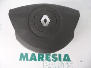 Używane Poduszka powietrzna lewa (kierownica) Renault Vel Satis (BJ) 3.0 dCi V6 24V Cena € 50,00 Procedura marży oferowane przez Maresia Parts