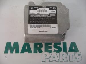 Używane Modul poduszki powietrznej Fiat Stilo MW (192C) 1.9 JTD 115 Cena € 75,00 Procedura marży oferowane przez Maresia Parts