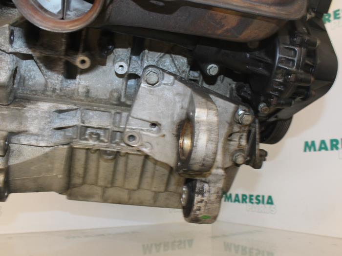 Engine from a Peugeot 607 (9D/U) 2.0 16V 2001