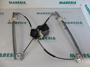Used Window mechanism 4-door, front right Peugeot 807 2.0 16V Price € 50,00 Margin scheme offered by Maresia Parts
