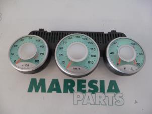 Used Instrument panel Peugeot 807 2.0 16V Price € 50,00 Margin scheme offered by Maresia Parts